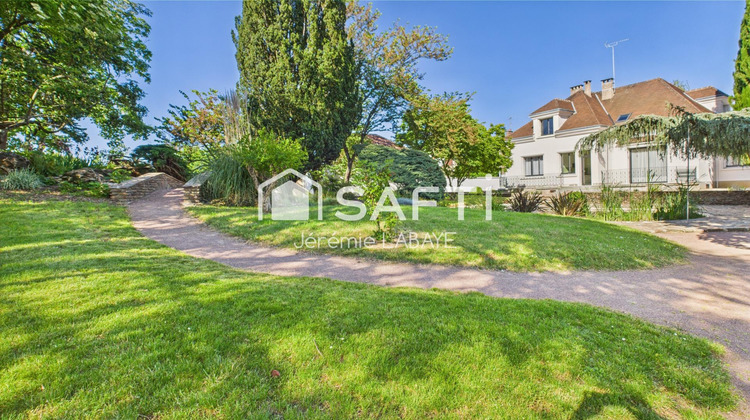 Ma-Cabane - Vente Maison Chateauroux, 287 m²