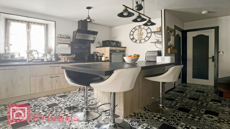 Ma-Cabane - Vente Maison CHATEL CENSOIR, 112 m²