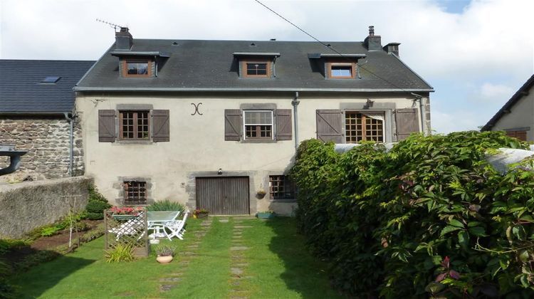 Ma-Cabane - Vente Maison CHATEL-GUYON, 135 m²