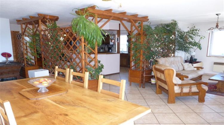 Ma-Cabane - Vente Maison CHATEL-GUYON, 130 m²