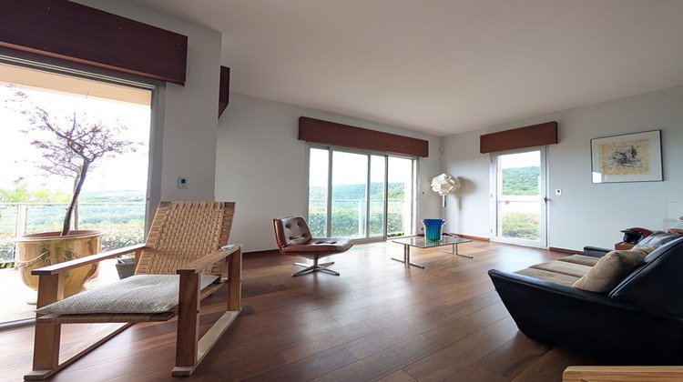 Ma-Cabane - Vente Maison CHATEL-GUYON, 210 m²