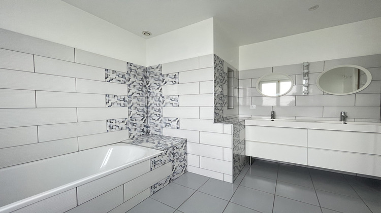 Ma-Cabane - Vente Maison Châtel-Guyon, 149 m²