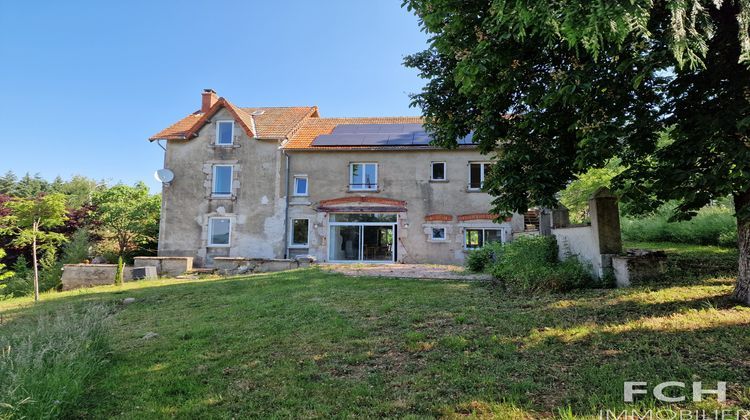 Ma-Cabane - Vente Maison Châtel-Montagne, 224 m²