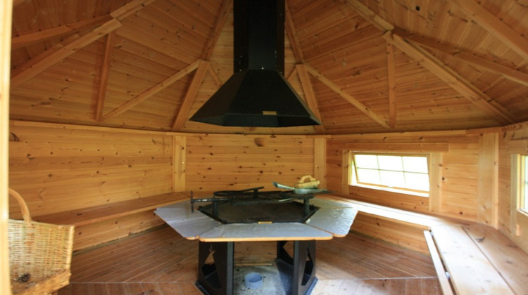 Ma-Cabane - Vente Maison CHATEL MONTAGNE, 241 m²