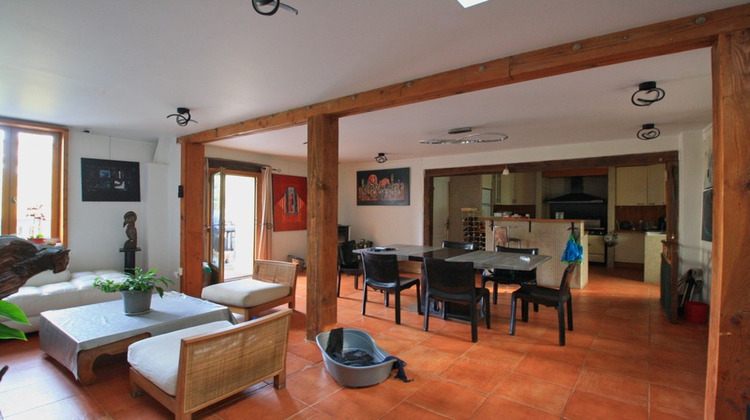 Ma-Cabane - Vente Maison CHATEL MONTAGNE, 241 m²