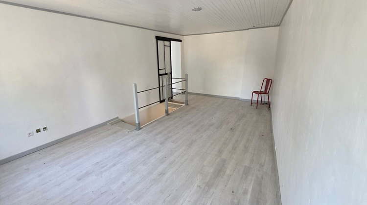 Ma-Cabane - Vente Maison CHATEL-MONTAGNE, 130 m²