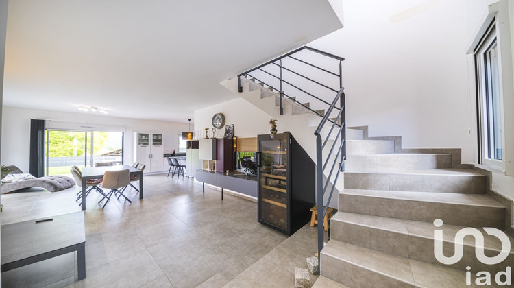 Ma-Cabane - Vente Maison Châtel-Saint-Germain, 113 m²