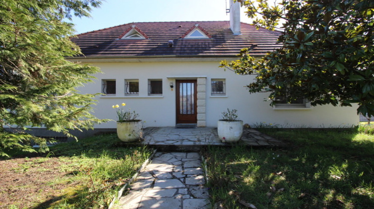 Ma-Cabane - Vente Maison CHATELLERAULT, 141 m²