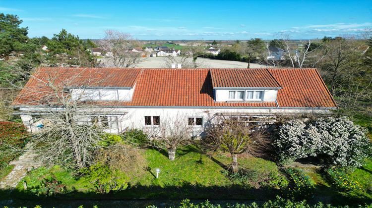 Ma-Cabane - Vente Maison Châtellerault, 260 m²