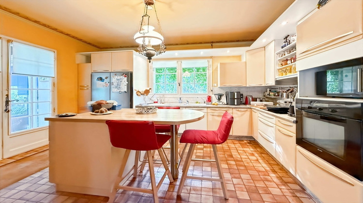 Ma-Cabane - Vente Maison CHATELLERAULT, 180 m²