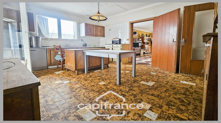 Ma-Cabane - Vente Maison CHATELLERAULT, 124 m²