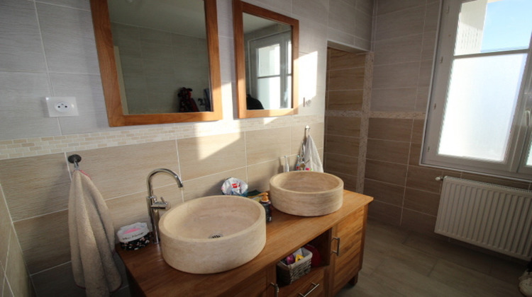 Ma-Cabane - Vente Maison CHATELLERAULT, 176 m²