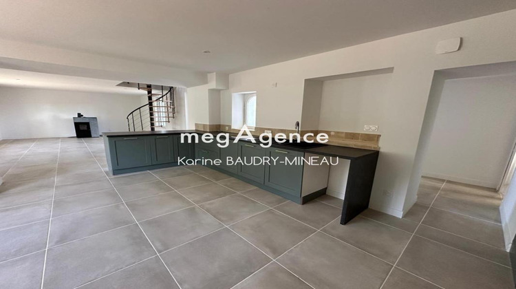 Ma-Cabane - Vente Maison CHATELLERAULT, 128 m²