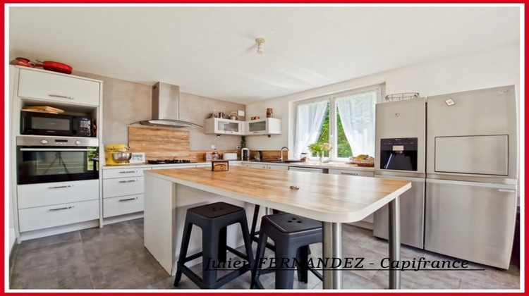 Ma-Cabane - Vente Maison CHATELLERAULT, 146 m²