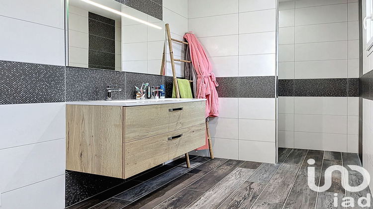 Ma-Cabane - Vente Maison Châtellerault, 180 m²