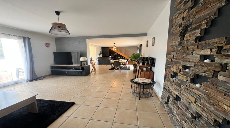 Ma-Cabane - Vente Maison CHATELLERAULT, 145 m²