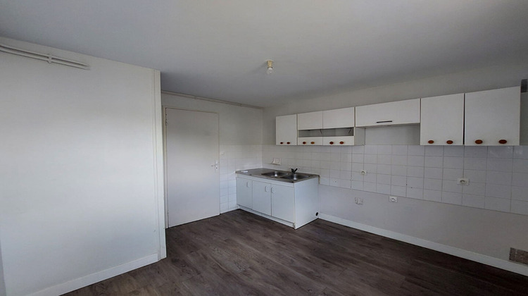 Ma-Cabane - Vente Maison CHATELLERAULT, 87 m²