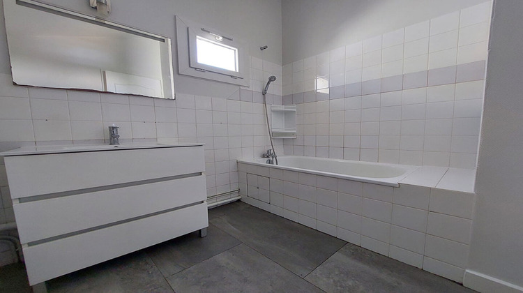 Ma-Cabane - Vente Maison CHATELLERAULT, 87 m²