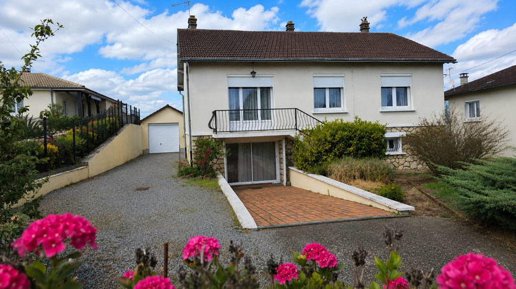 Ma-Cabane - Vente Maison CHATELLERAULT, 105 m²