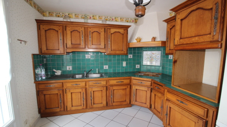 Ma-Cabane - Vente Maison CHATELLERAULT, 76 m²