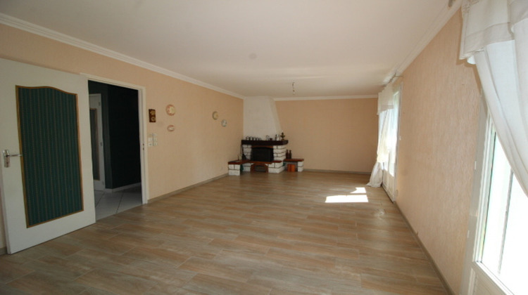 Ma-Cabane - Vente Maison CHATELLERAULT, 76 m²