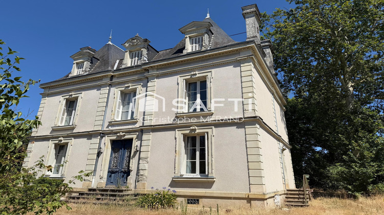 Ma-Cabane - Vente Maison Chatellerault, 243 m²