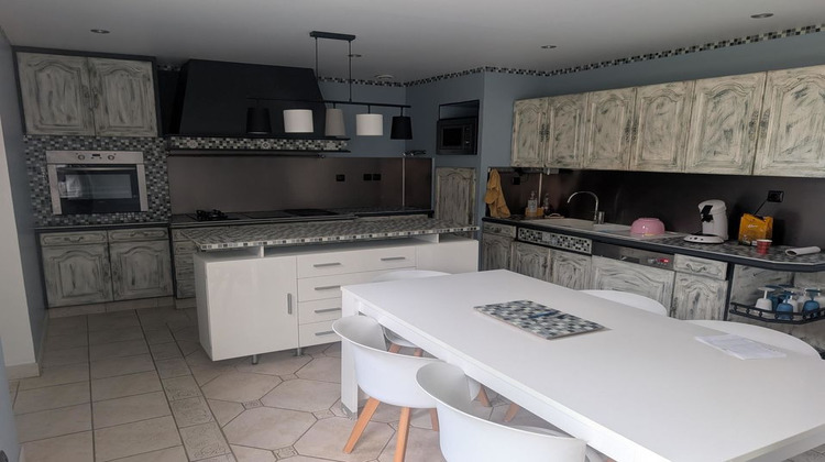 Ma-Cabane - Vente Maison CHATENAY SUR SEINE, 300 m²