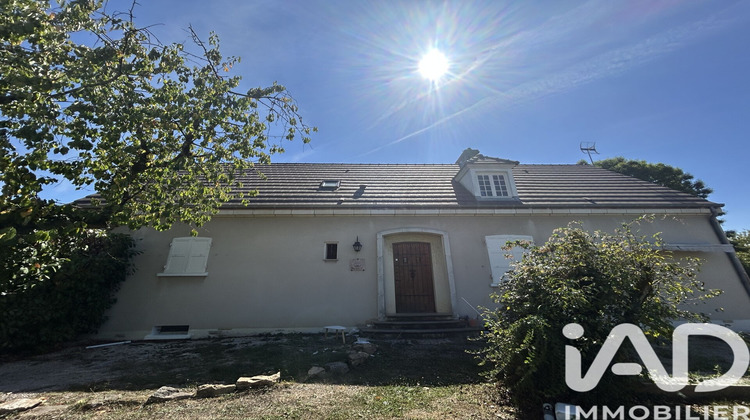 Ma-Cabane - Vente Maison Châtenoy-le-Royal, 201 m²