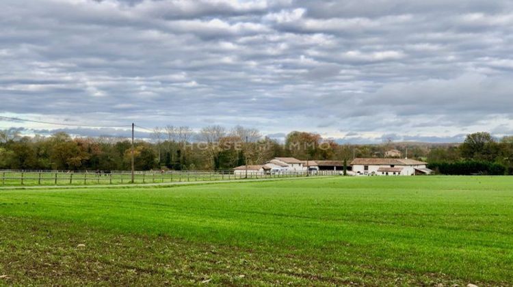 Ma-Cabane - Vente Maison Châtillon-sur-Chalaronne, 240 m²