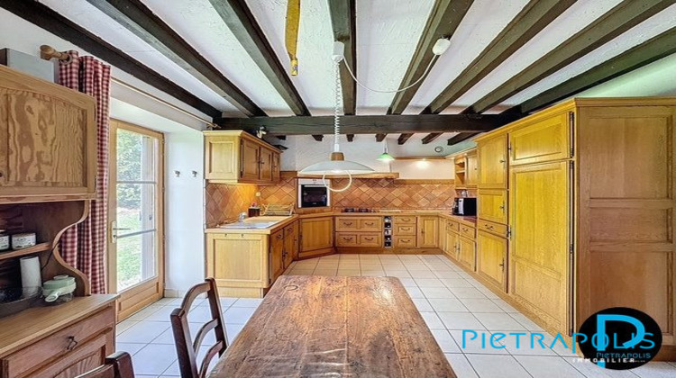 Ma-Cabane - Vente Maison Châtillon-sur-Chalaronne, 334 m²