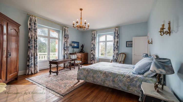 Ma-Cabane - Vente Maison Châtillon-sur-Indre, 1720 m²