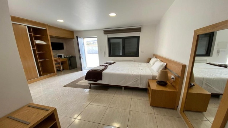 Ma-Cabane - Vente Maison CHATILLON SUR MARNE, 869 m²