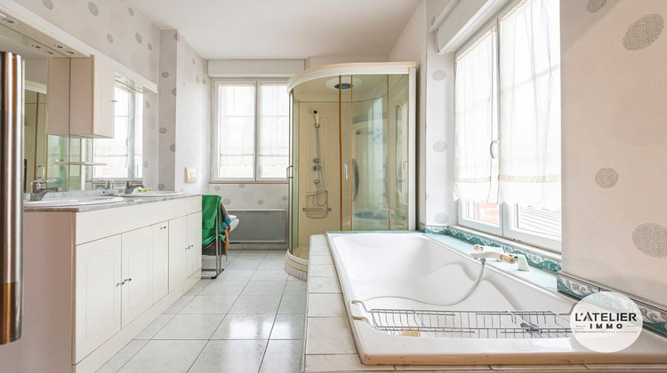 Ma-Cabane - Vente Maison CHATILLON-SUR-MARNE, 200 m²