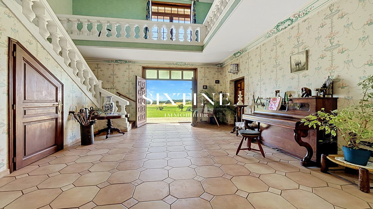 Ma-Cabane - Vente Maison Châtonnay, 326 m²
