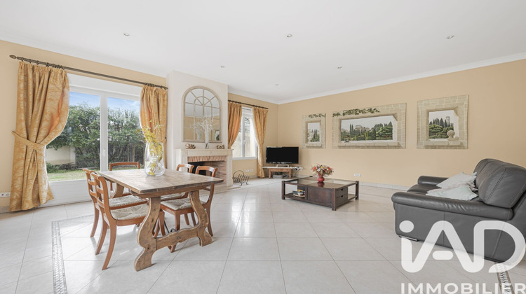 Ma-Cabane - Vente Maison Chatou, 251 m²