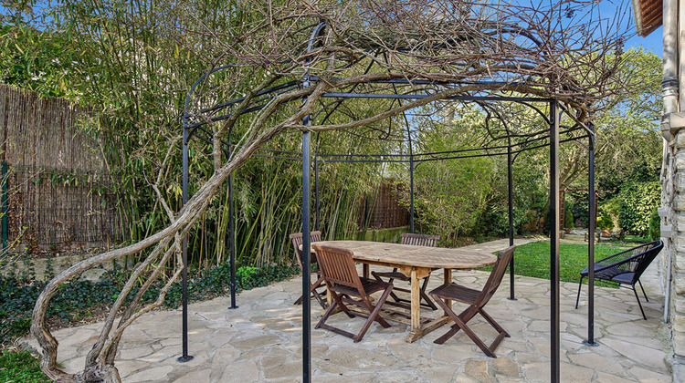 Ma-Cabane - Vente Maison CHATOU, 212 m²