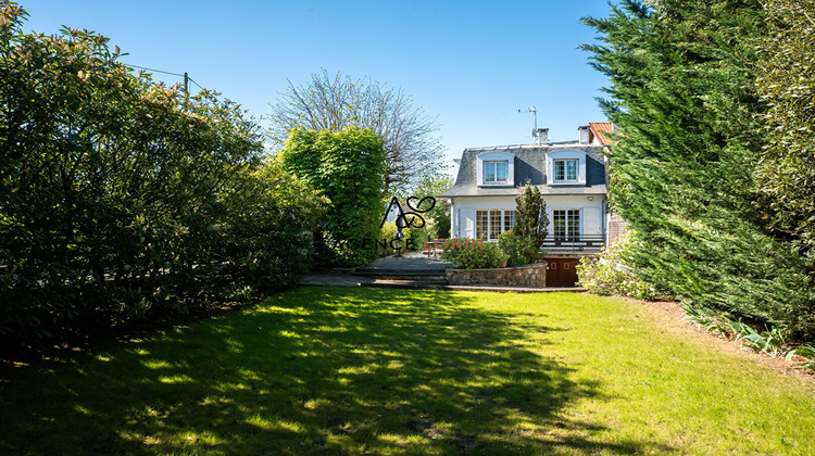 Ma-Cabane - Vente Maison CHATOU, 218 m²