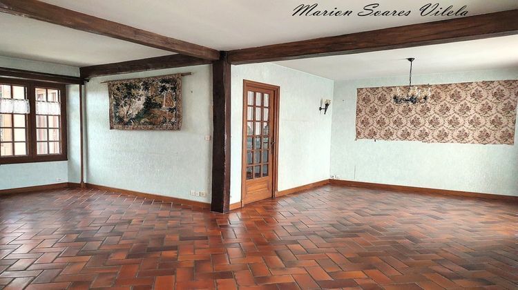 Ma-Cabane - Vente Maison CHAUMES EN BRIE, 185 m²