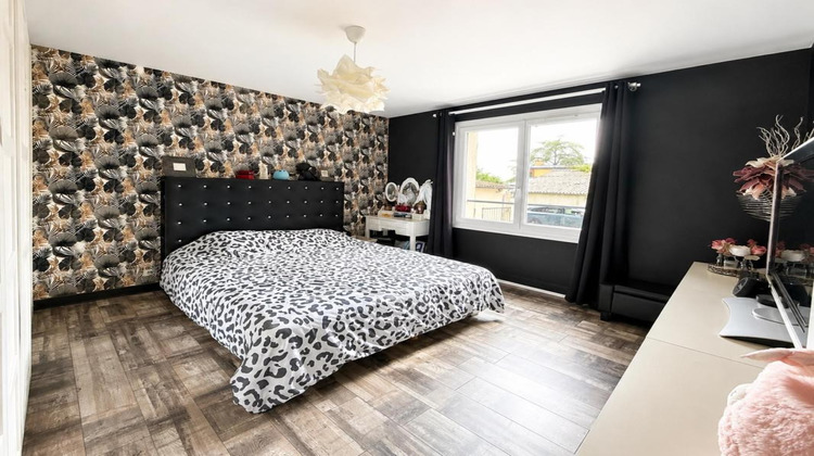 Ma-Cabane - Vente Maison CHAUMES EN BRIE, 178 m²