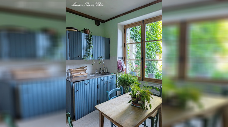 Ma-Cabane - Vente Maison CHAUMES EN BRIE, 358 m²