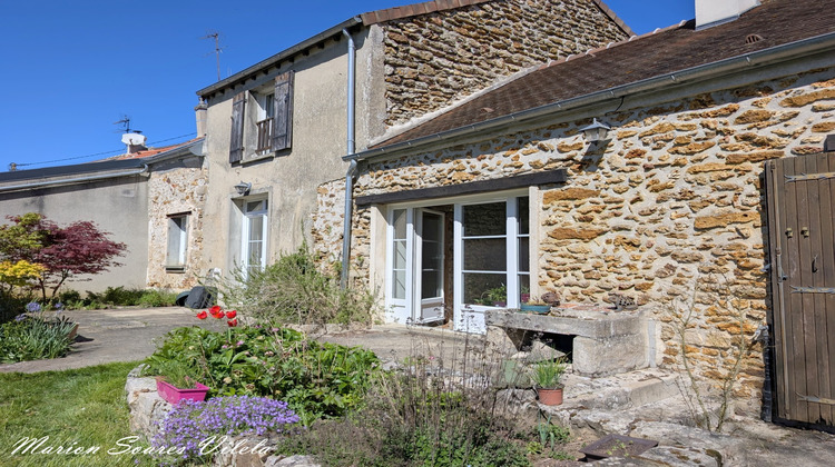 Ma-Cabane - Vente Maison CHAUMES EN BRIE, 118 m²