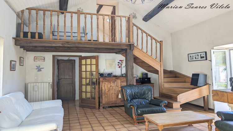 Ma-Cabane - Vente Maison CHAUMES EN BRIE, 118 m²