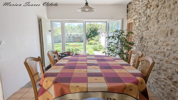 Ma-Cabane - Vente Maison CHAUMES EN BRIE, 118 m²