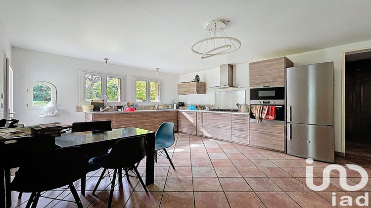 Ma-Cabane - Vente Maison Chaumont-en-Vexin, 194 m²