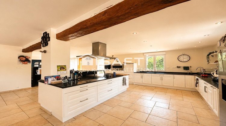 Ma-Cabane - Vente Maison Chaumont-en-Vexin, 295 m²