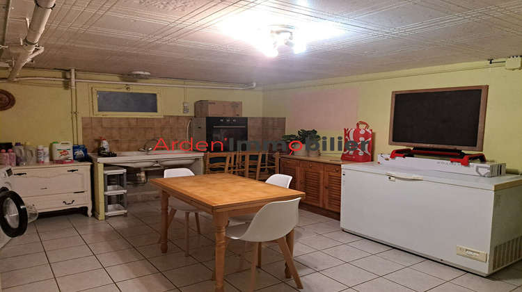Ma-Cabane - Vente Maison CHAUMONT-PORCIEN, 194 m²