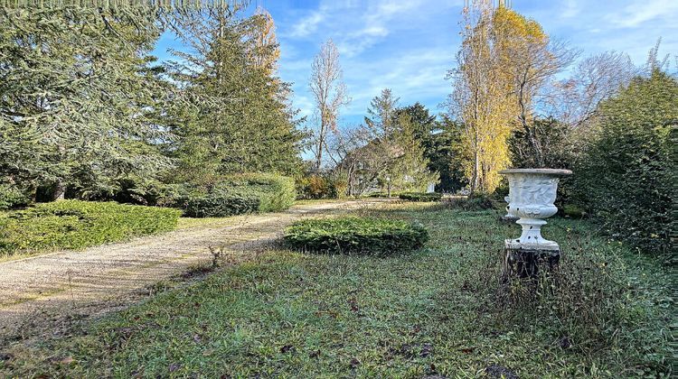 Ma-Cabane - Vente Maison CHAUMONT-SUR-LOIRE, 300 m²