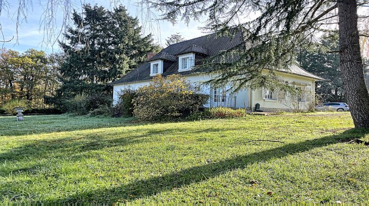 Ma-Cabane - Vente Maison CHAUMONT-SUR-LOIRE, 300 m²