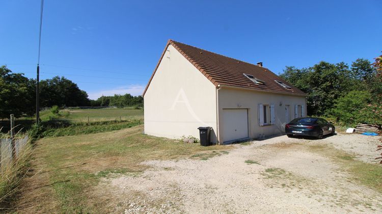 Ma-Cabane - Vente Maison CHAUMONT-SUR-LOIRE, 136 m²