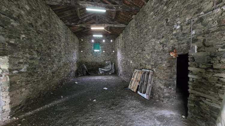 Ma-Cabane - Vente Maison CHAVAGNES EN PAILLERS, 300 m²